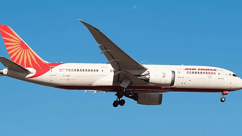 الصندوق الأسود يكشف كلمات غامضة لطاقم الطائرة الهندية المنكوبة