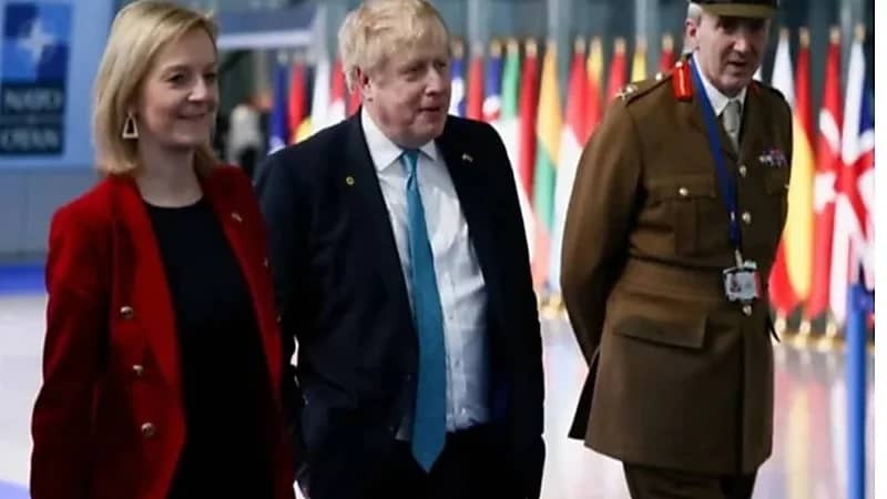 العثور على آثار للكوكايين بمقرَي جونسون وتراس