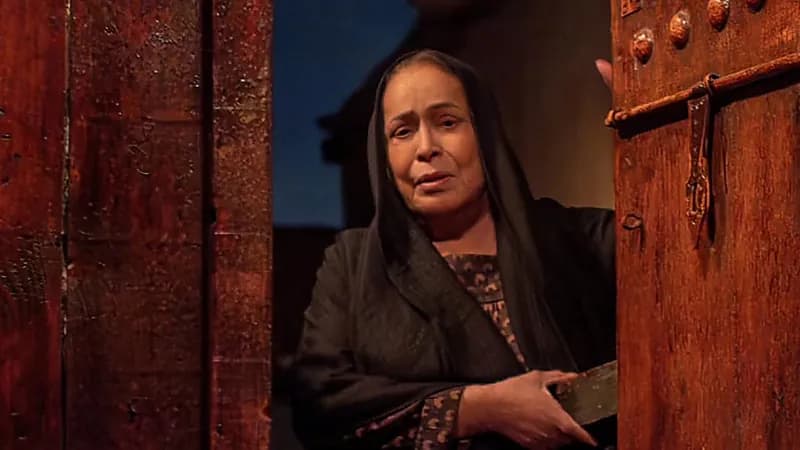 ولي عهد الكويت يبعث هدية مؤثرة إلى حياة الفهد في لندن.. صور