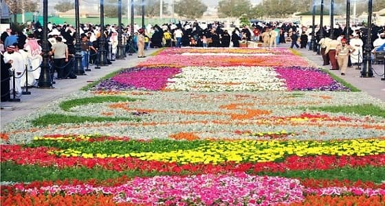 حديقة للطيور النادرة والناطقة بمعرض زهور ينبع