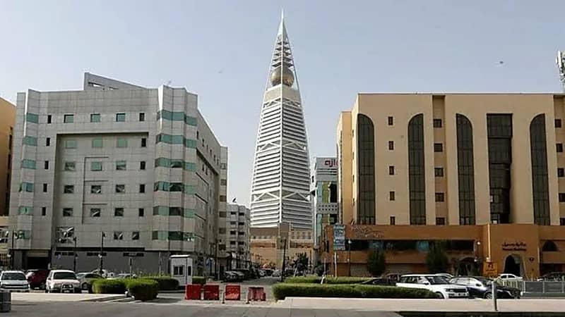 استثناء الجهات الحكومية من عقود استئجار وإخلاء المباني